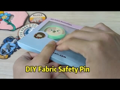 Het in het groot Steunende Ijzer van het Douaneborduurwerk op Geweven Flarden voor Blik