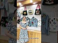 Het in het groot Douaneborduurwerk herstelt Ijzer op Geweven Flarden voor Kleding