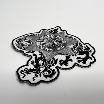 Herbruikbare aangepaste borduurwerk patch keperstof / 100% polyester geborduurde logo patches