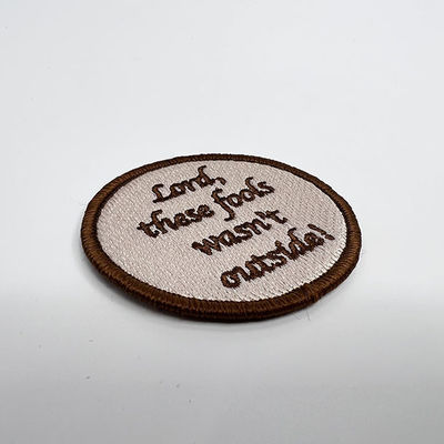 De Douane Logo Embroidery Patches PMS van het woordenontwerp kleurt Opnieuw te gebruiken Stainable