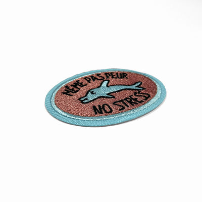 In het groot van de de Douanemerknaam van de Laserbesnoeiing de Sportclubdouane Logo Embroidered Patches For Clothing