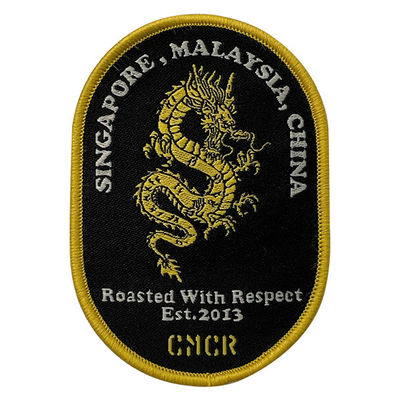 De aangepaste Grens van Smeltings Zelfklevende Dragon Embroidery Patches Shrink Proof Merrow